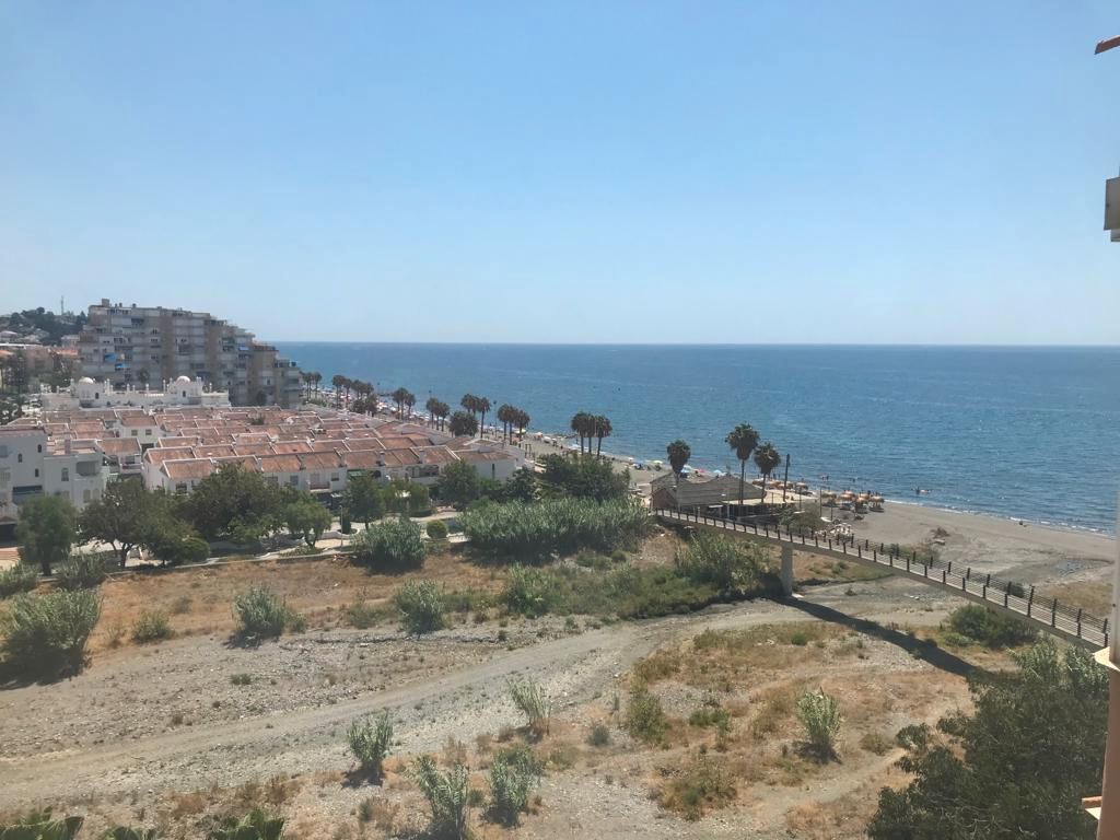 Vista exterior de Apartament en venda en Vélez-Málaga amb Aire condicionat, Calefacció i Parquet