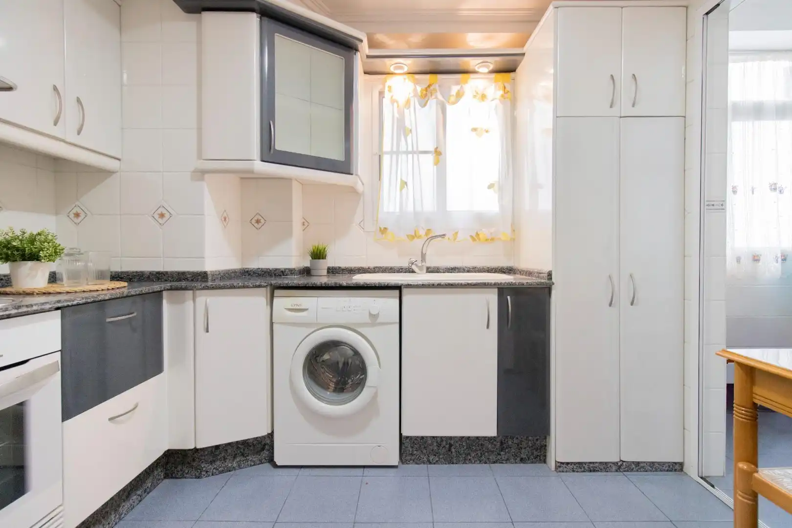 Flat with balcony for sale in AUSIAS MARCH, imagen 9