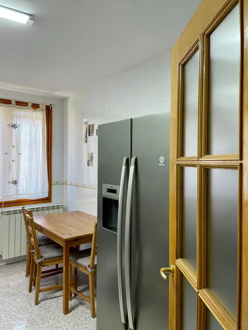 Cocina de Piso en venta en Monzón con Aire acondicionado, Calefacción y Amueblado