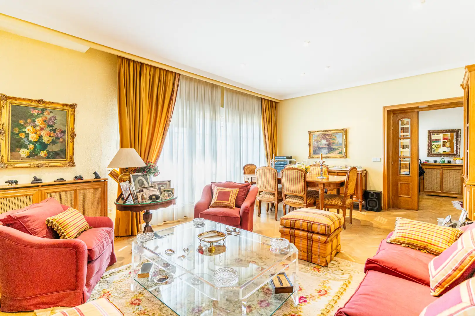 Living room of Houses for sale in Las Rozas de Madrid  with Air Conditioner, Heating and Private garden
