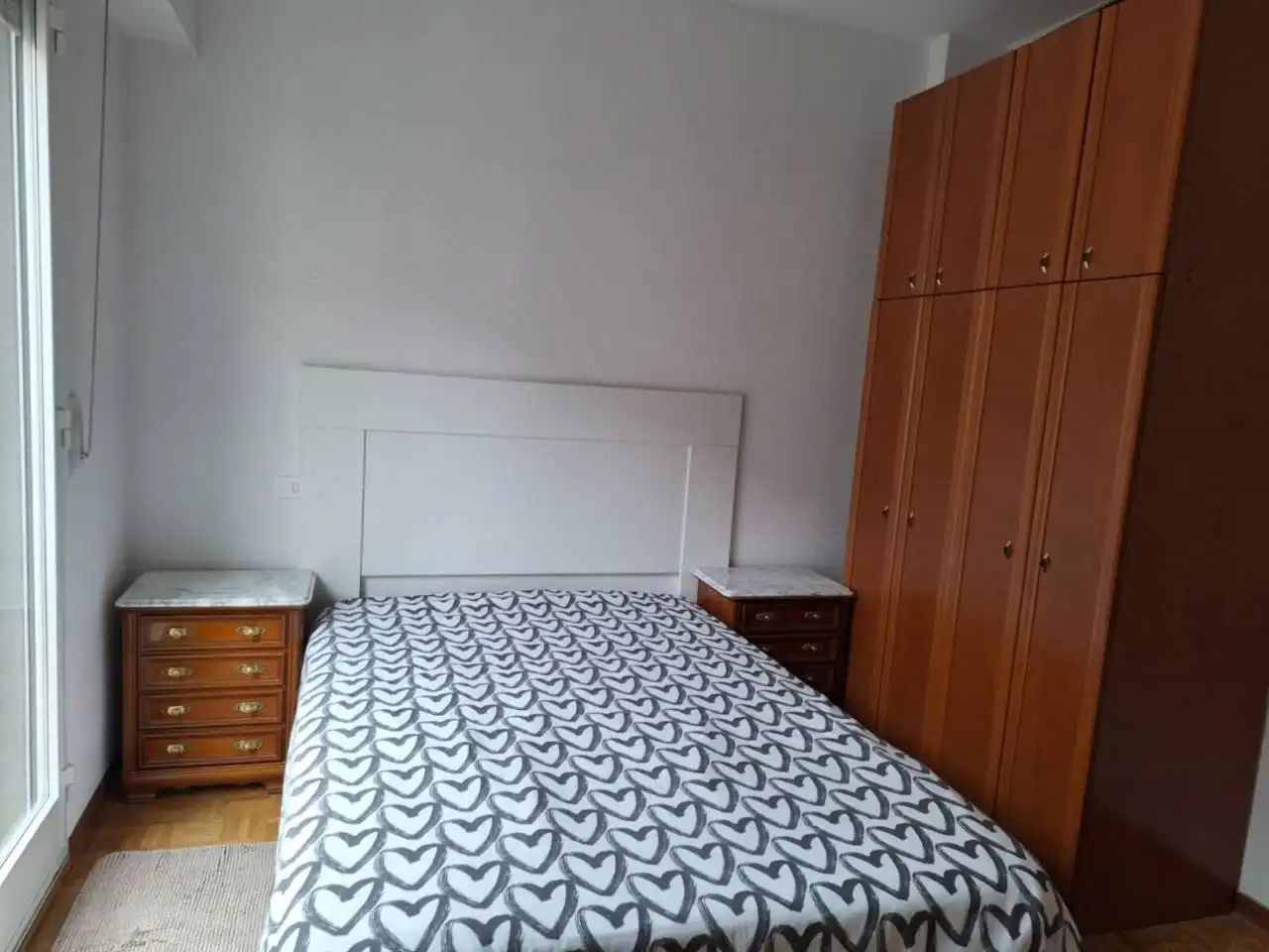 Habitación de Apartamento en venta en Burgos con Calefacción, Parquet y Terraza