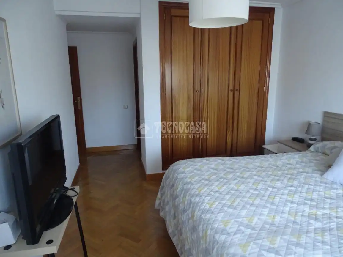 Habitación de Piso en venta en Valladolid con Aire acondicionado y Calefacción