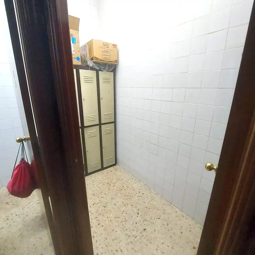 Local en venta en Sevilla con Aire acondicionado