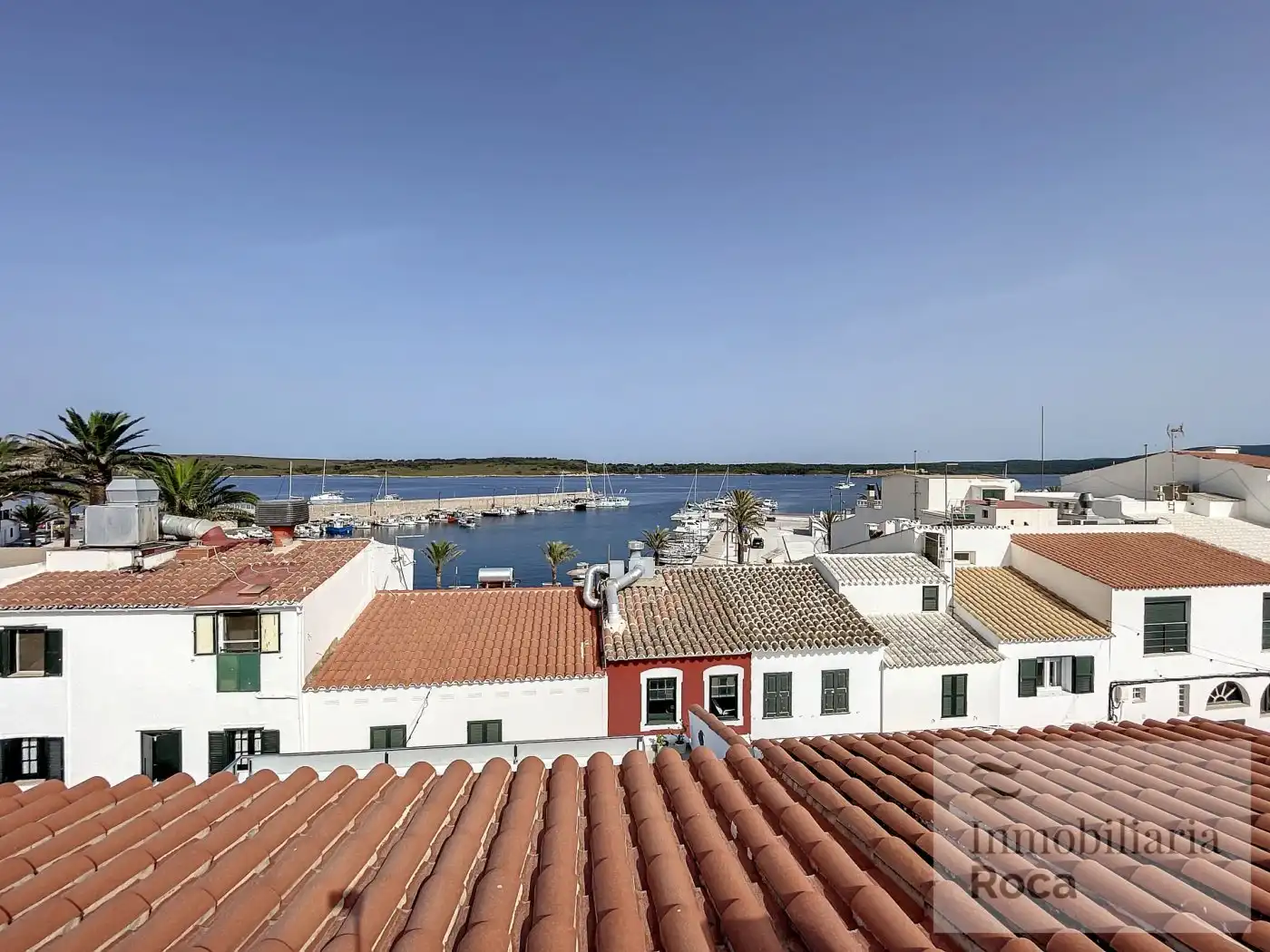 Vista exterior de Àtic en venda en Es Mercadal amb Terrassa