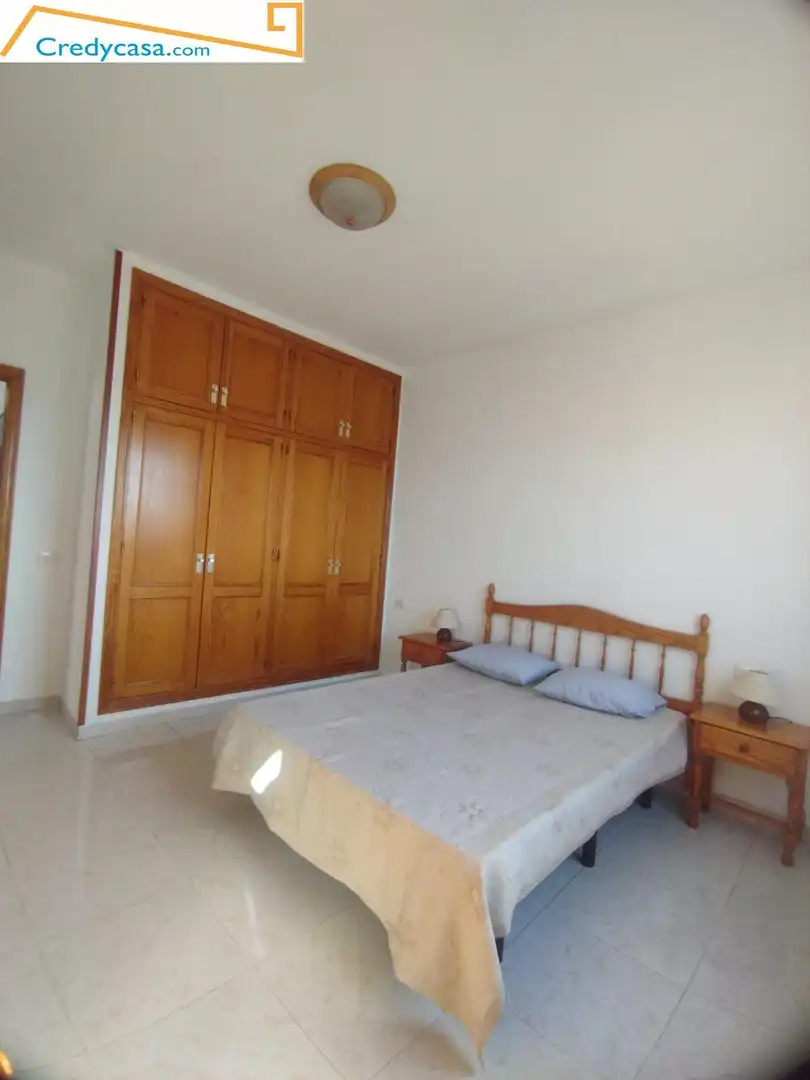 Schlafzimmer von Dachboden zur Miete in Granadilla de Abona mit Terrasse, Möbliert und Balkon