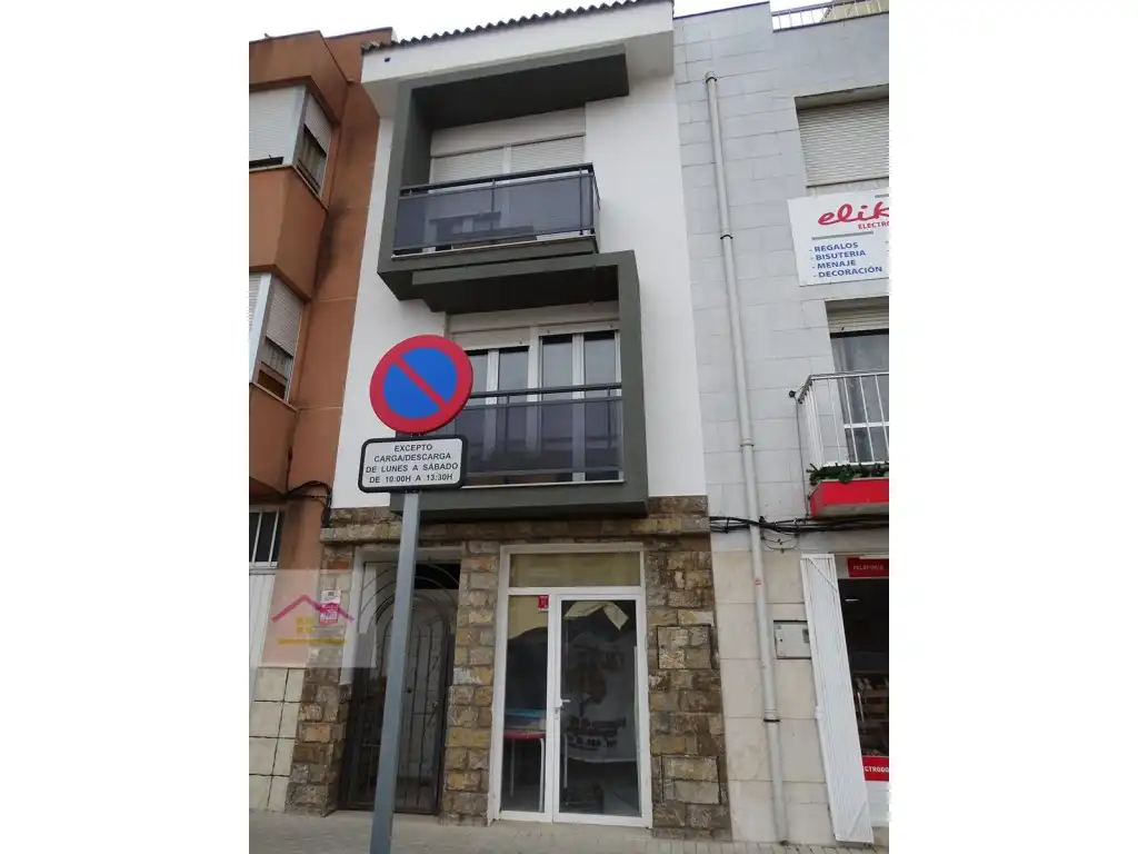 House for sale in Plaza Juan Vilanova 26