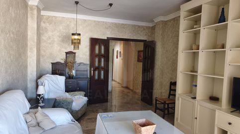 Foto 3 de Piso en venta en El Valle, Lucena