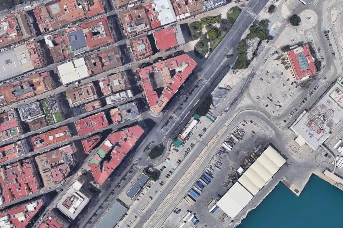 Vista exterior de Local de alquiler en Málaga con Aire acondicionado