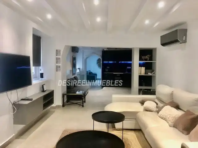 Flat with terrace for sale in Carrer del Mar, imagen 2