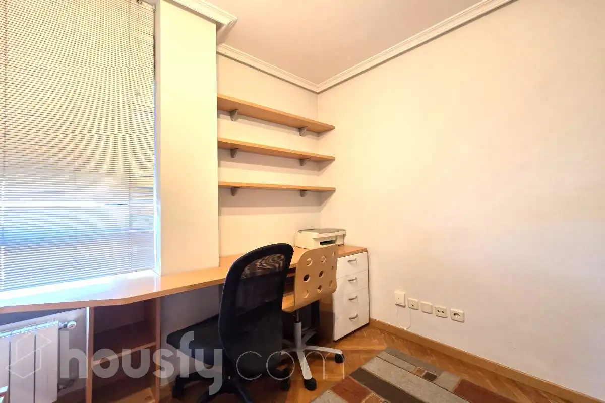 Flat for rent in Madrid  with Air Conditioner, Heating and Parquet flooring