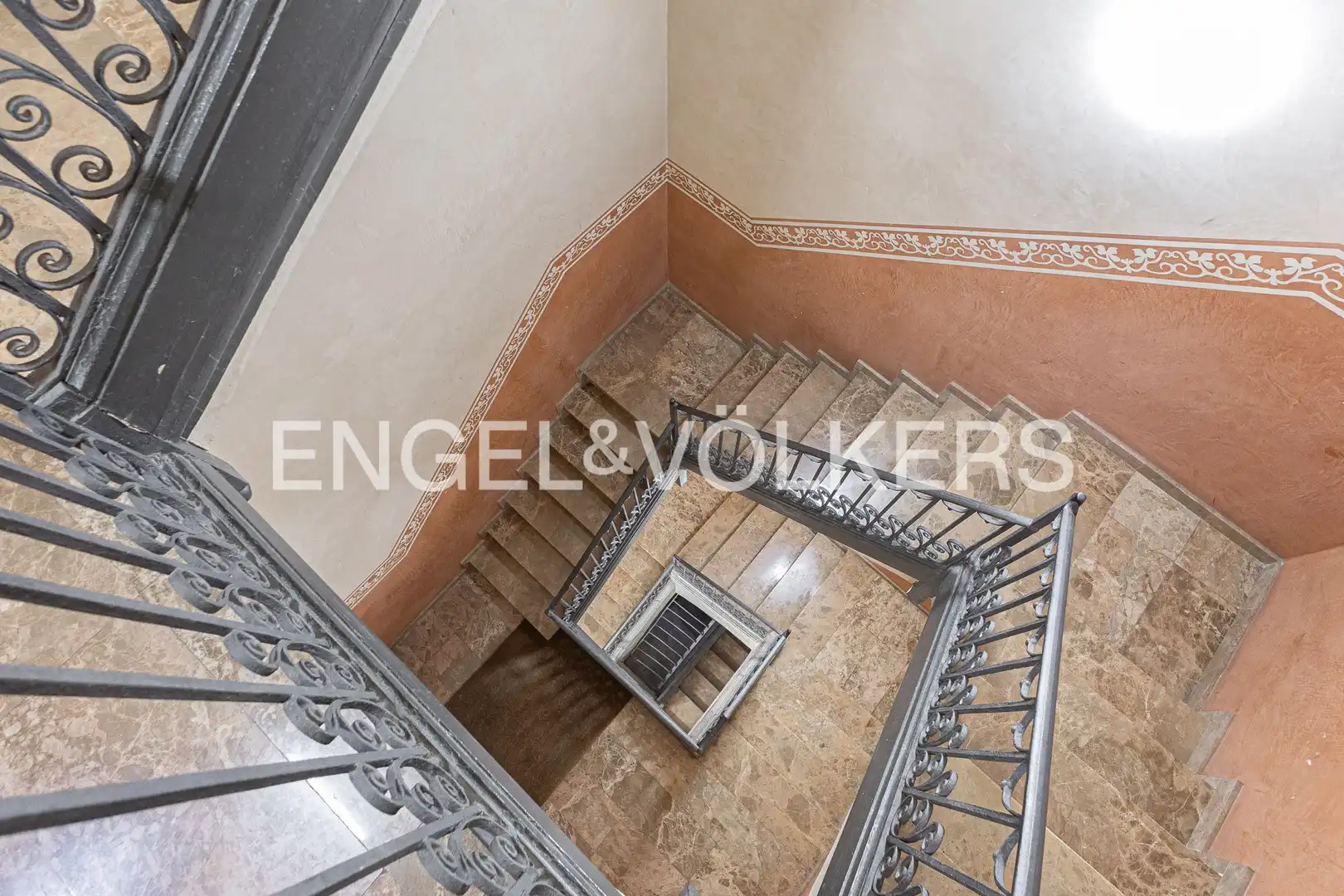 Piso en venta en Barcelona con Aire acondicionado, Calefacción y Balcón