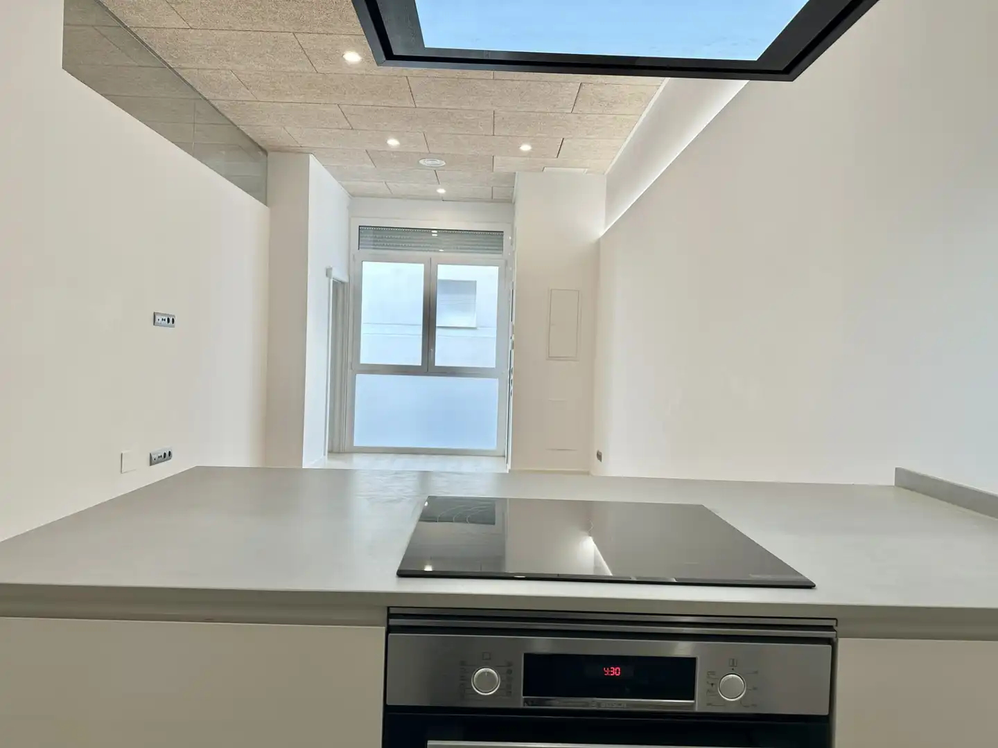 Kitchen of Flat for sale in Vilanova i la Geltrú  with Air Conditioner, Heating and Private garden