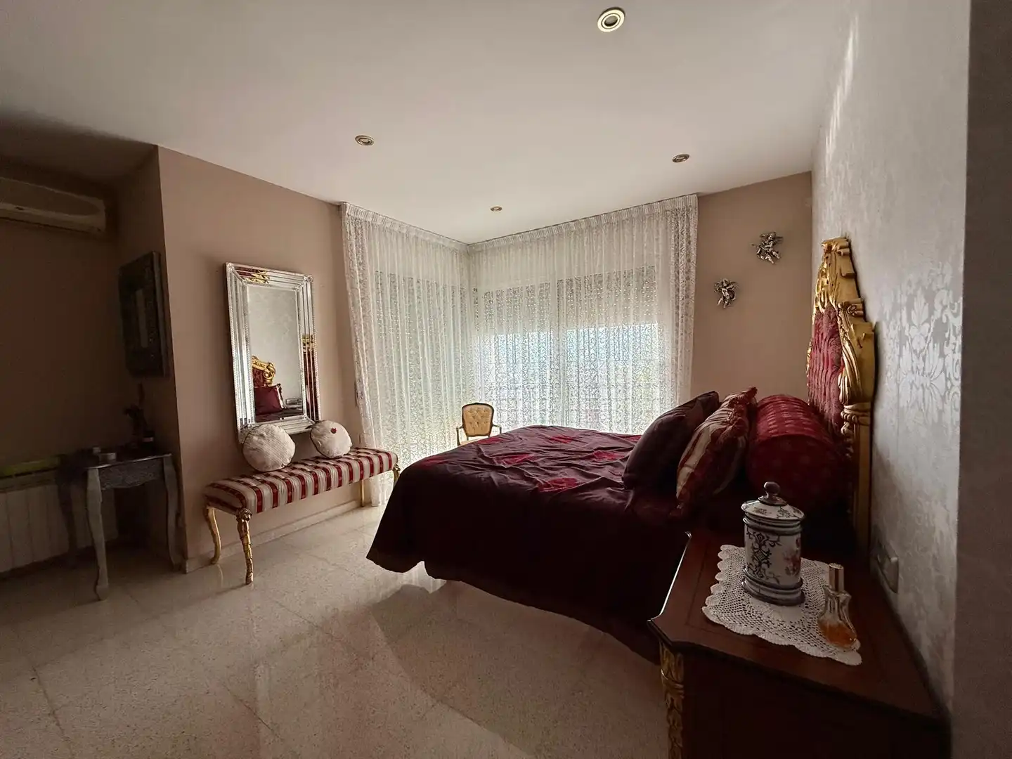 Schlafzimmer von Haus oder Chalet zum Verkauf in Santa Coloma de Gramenet mit Klimaanlage, Heizung und Terrasse