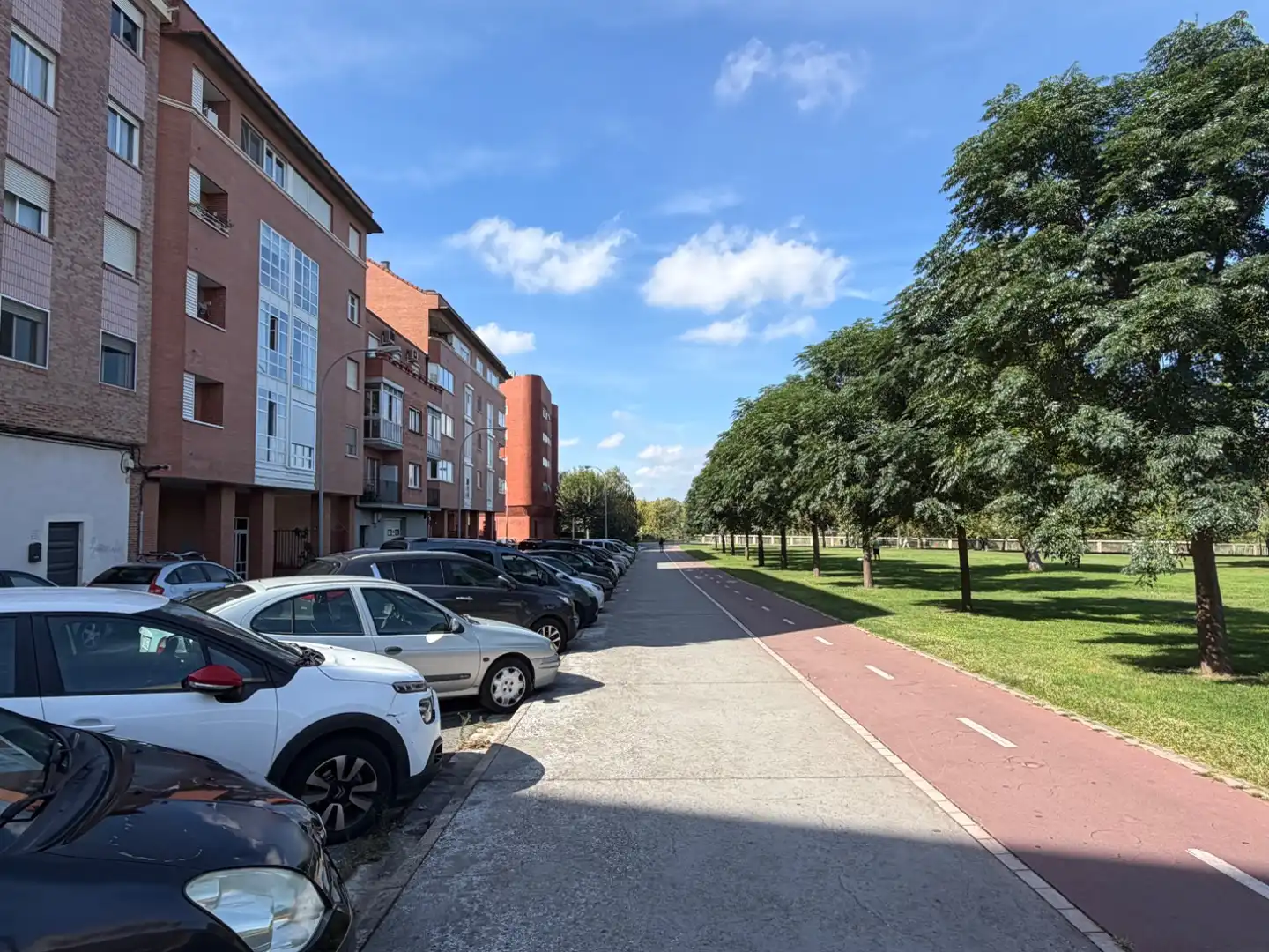 Aparcament de Estudi en venda en Universidad