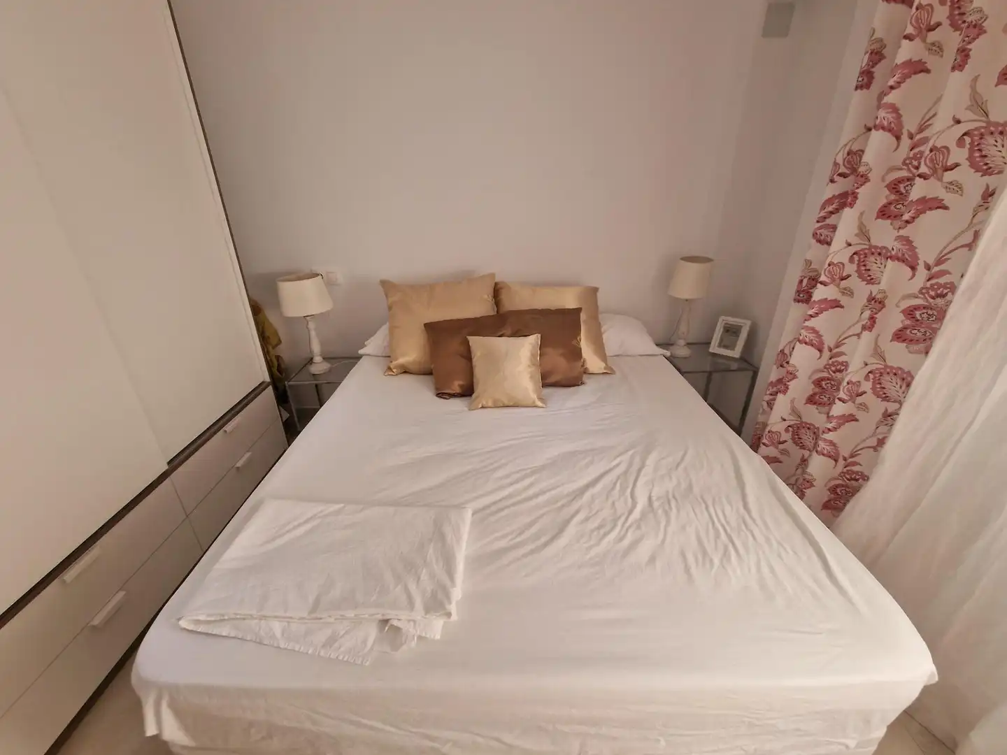 Schlafzimmer von Dachboden zum Verkauf in Águilas mit Klimaanlage und Möbliert