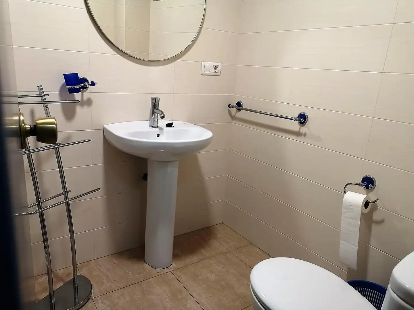 Bathroom of Study for rent in Granada  with Furnished