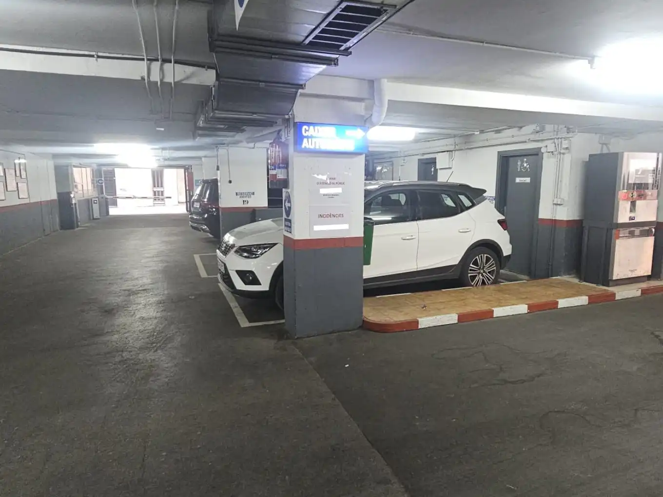 Einzelparkplatz zur Miete in Travessera de Gràcia 112, imagen 5