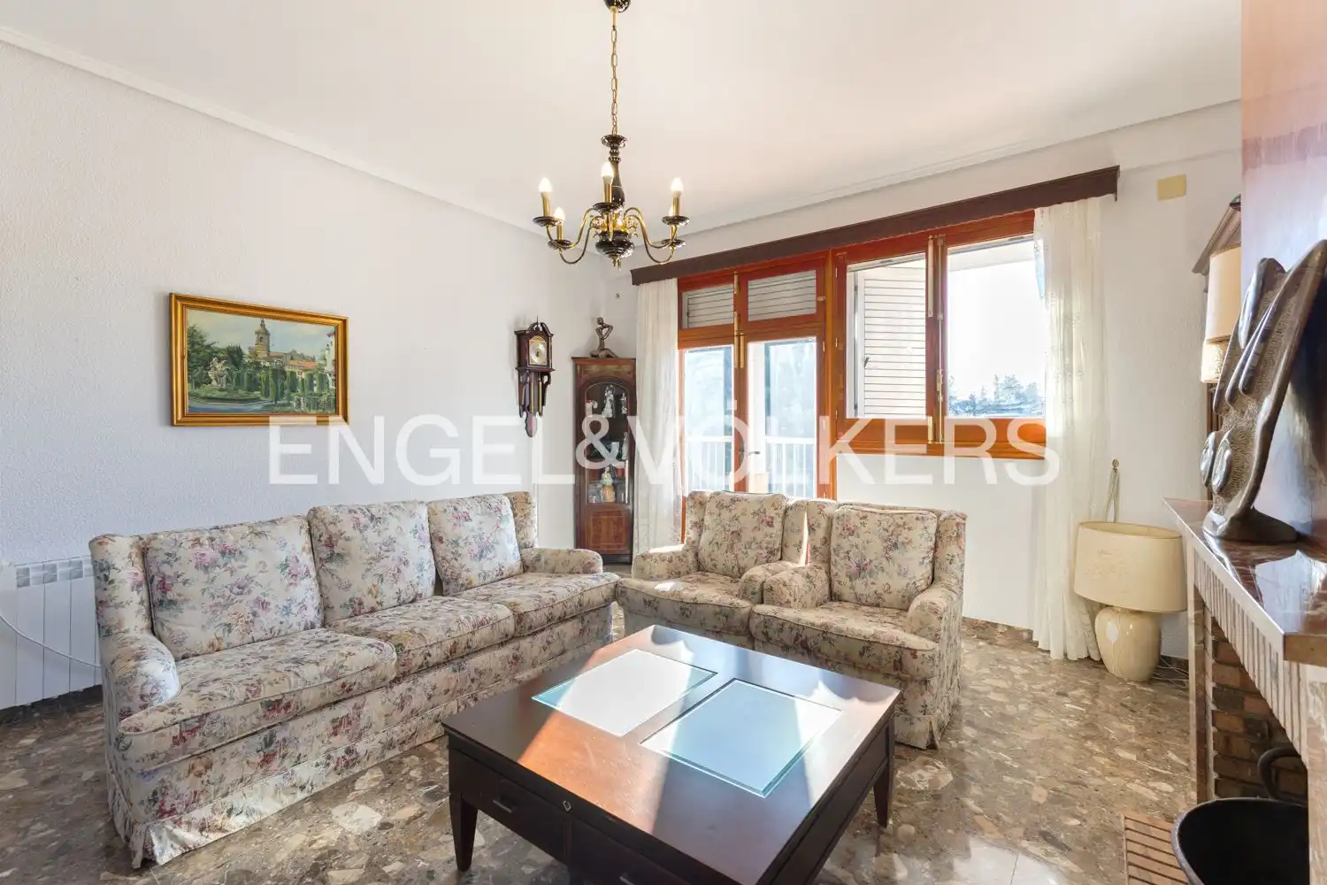 Sala de estar de Casa o chalet en venta en Pedralba con Calefacción, Jardín privado y Terraza