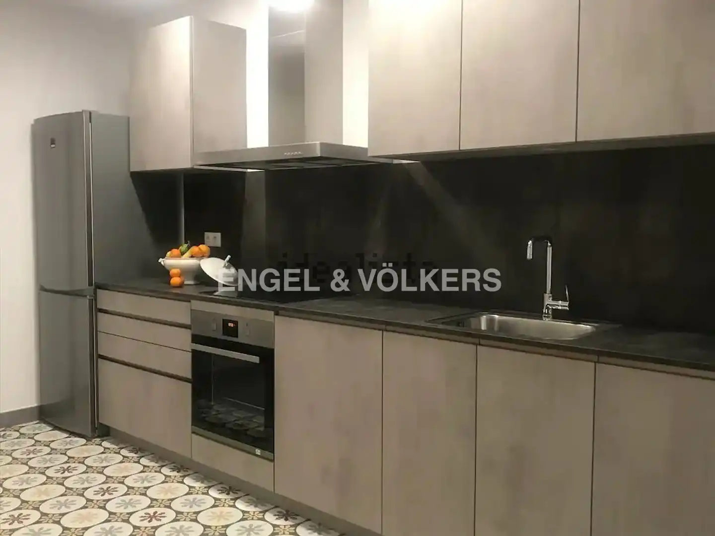 Kitchen of Flat for rent in  Barcelona Capital  with Air Conditioner and Heating