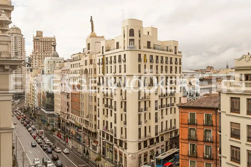 Vista exterior de Pis de lloguer en Madrid amb Aire condicionat, Calefacció i Parquet