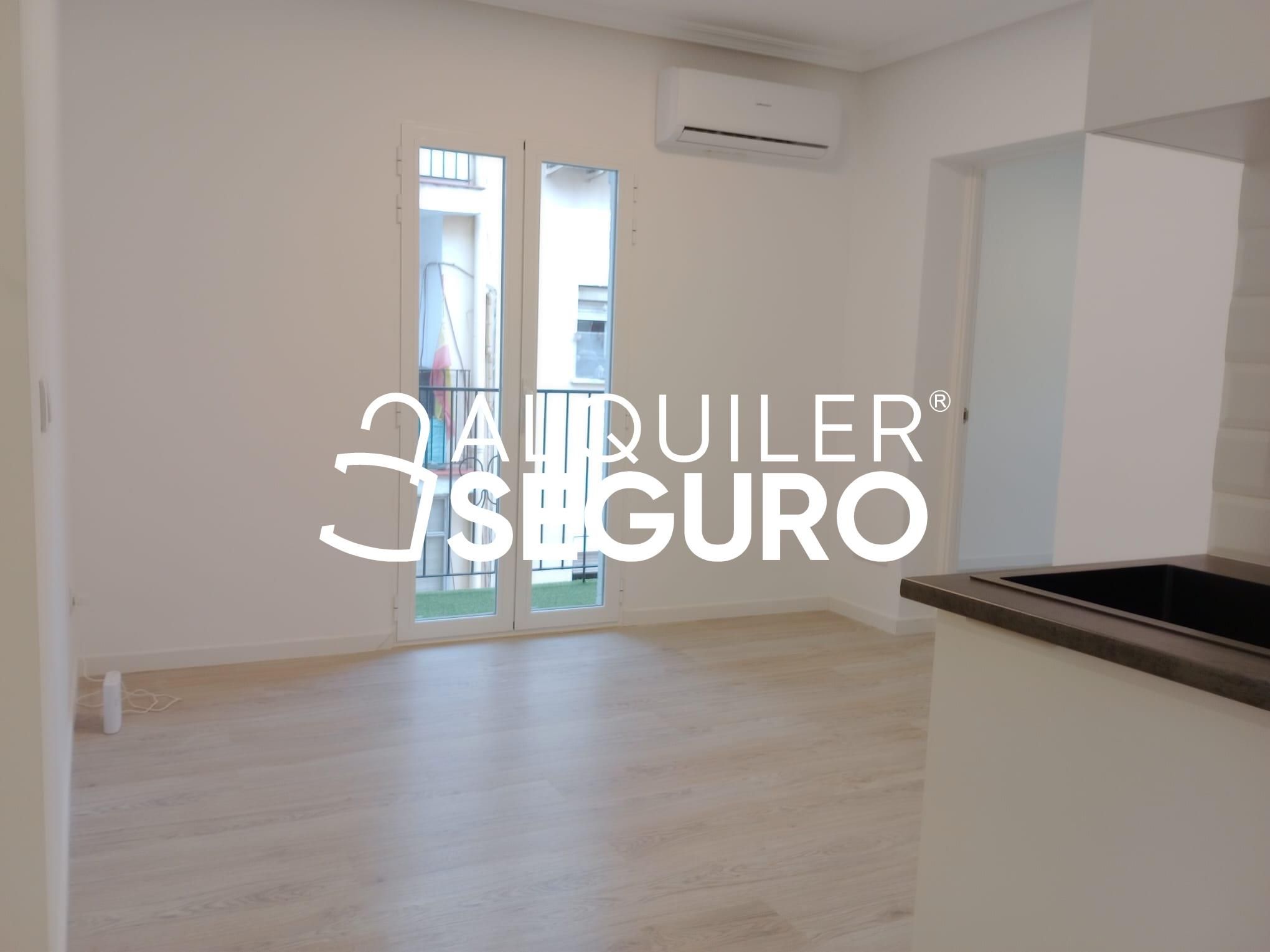 Dormitori de Pis de lloguer en  Madrid Capital amb Aire condicionat