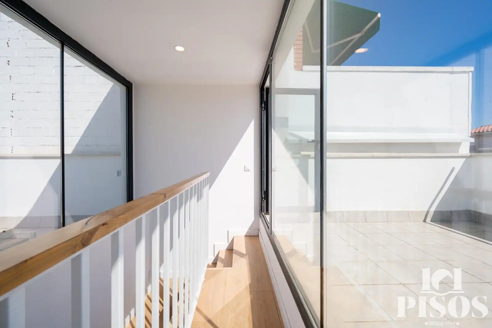 Attic for sale in Sant Cugat del Vallès  with Air Conditioner, Heating and Parquet flooring