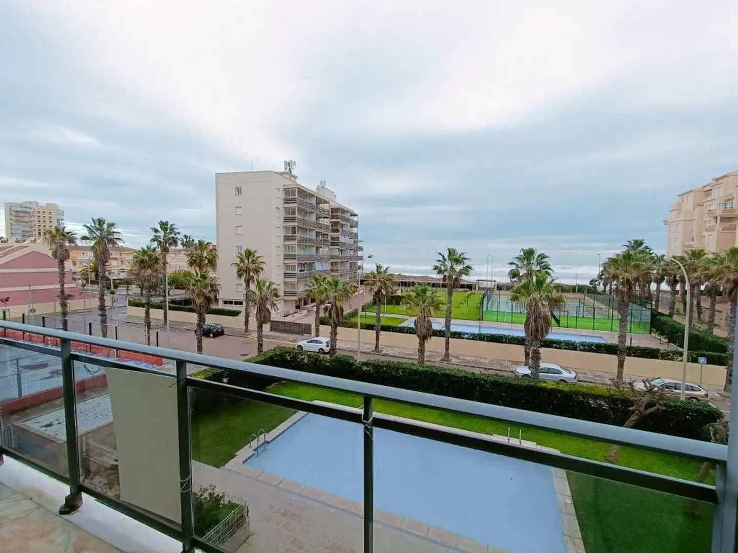 Dormitori de Pis en venda en Valencia amb Aire condicionat, Calefacció i Jardí privat