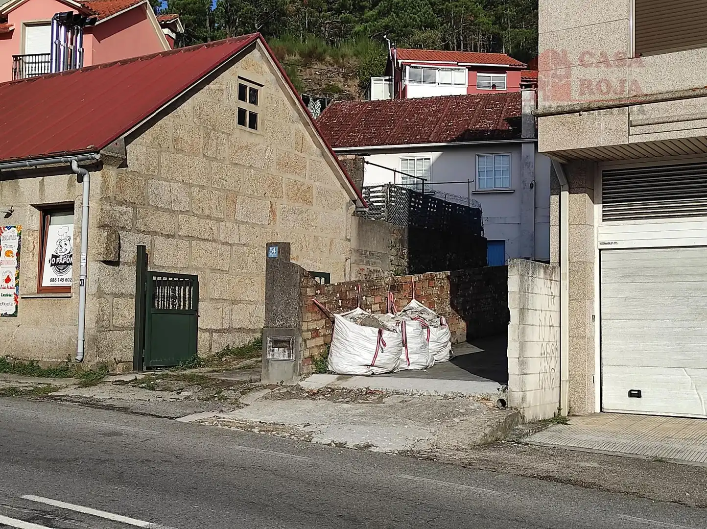 Parking of Detached homes for sale in Cangas   with Heating and Furnished