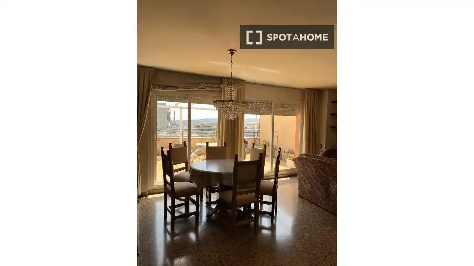 Dining room of Flat for share in Terrassa  with Air Conditioner, Heating and Furnished