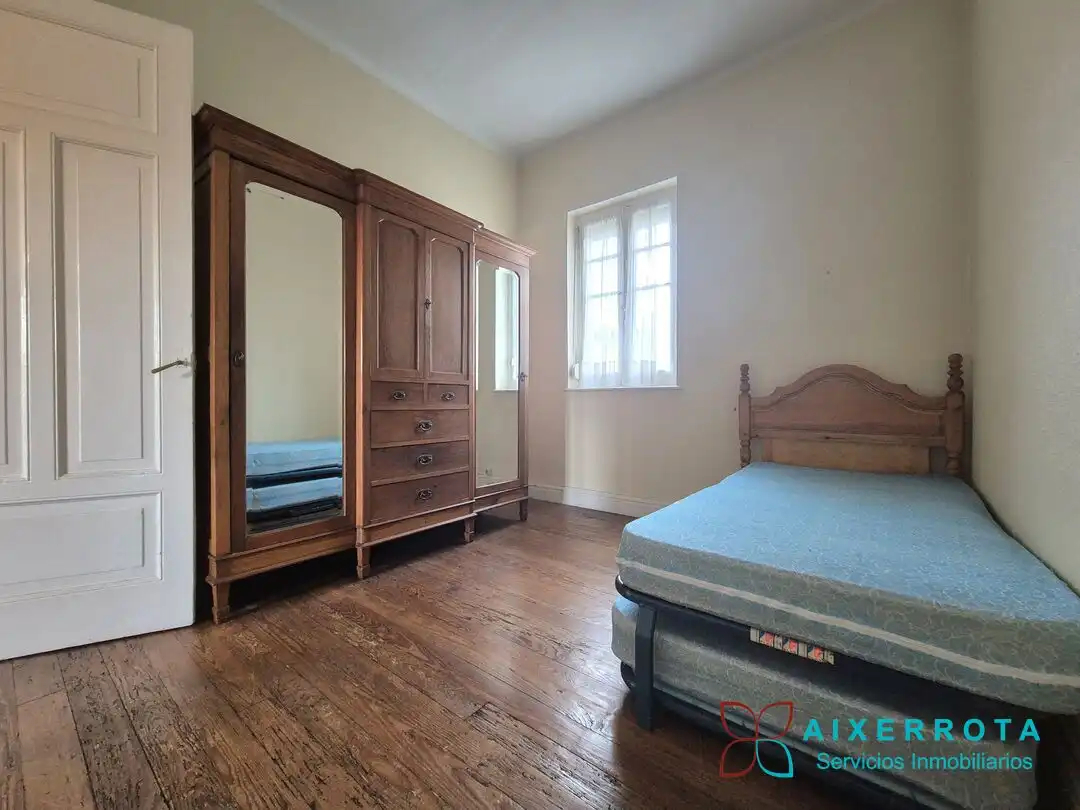 Bedroom of Flat for sale in Getxo   with Heating and Storage room
