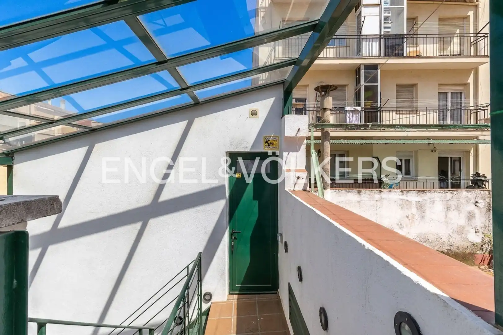 Terrassa de Casa adosada en venda en Barcelona amb Aire condicionat, Calefacció i Terrassa