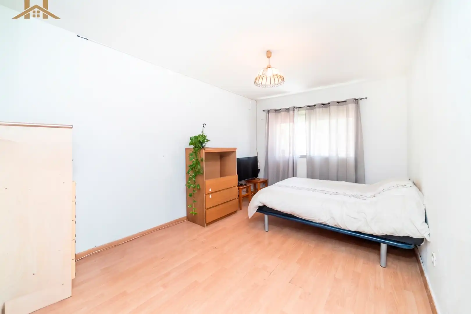 Schlafzimmer von Wohnung zum Verkauf in Leganés