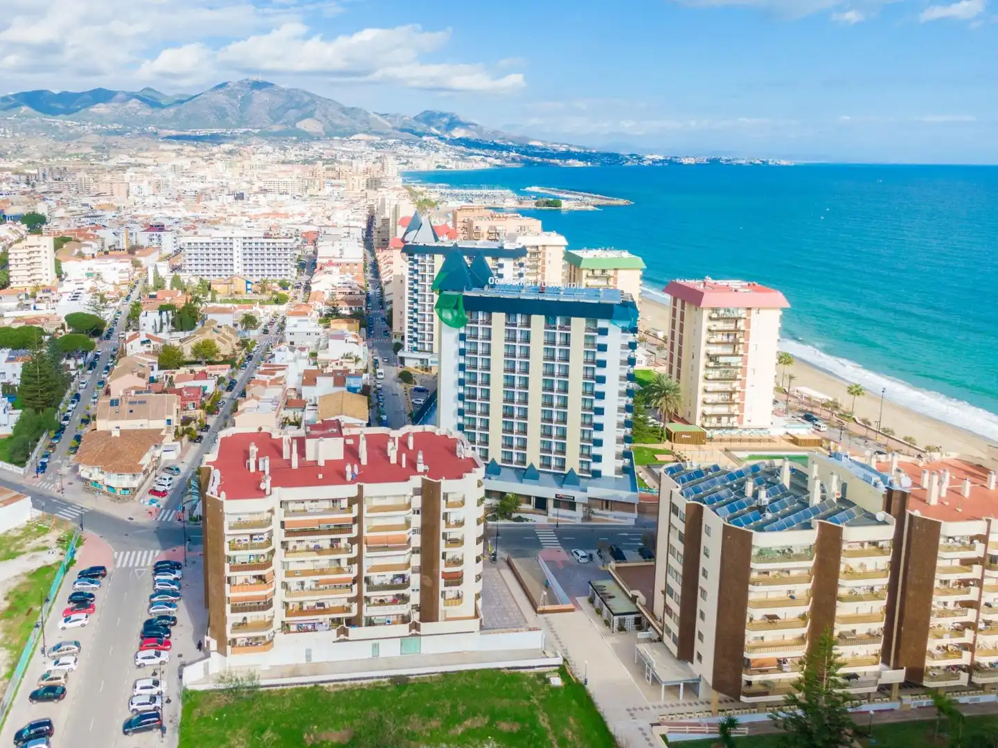 Exterior view of Apartments for sale in Fuengirola  with Air Conditioner, Heating and Terrace