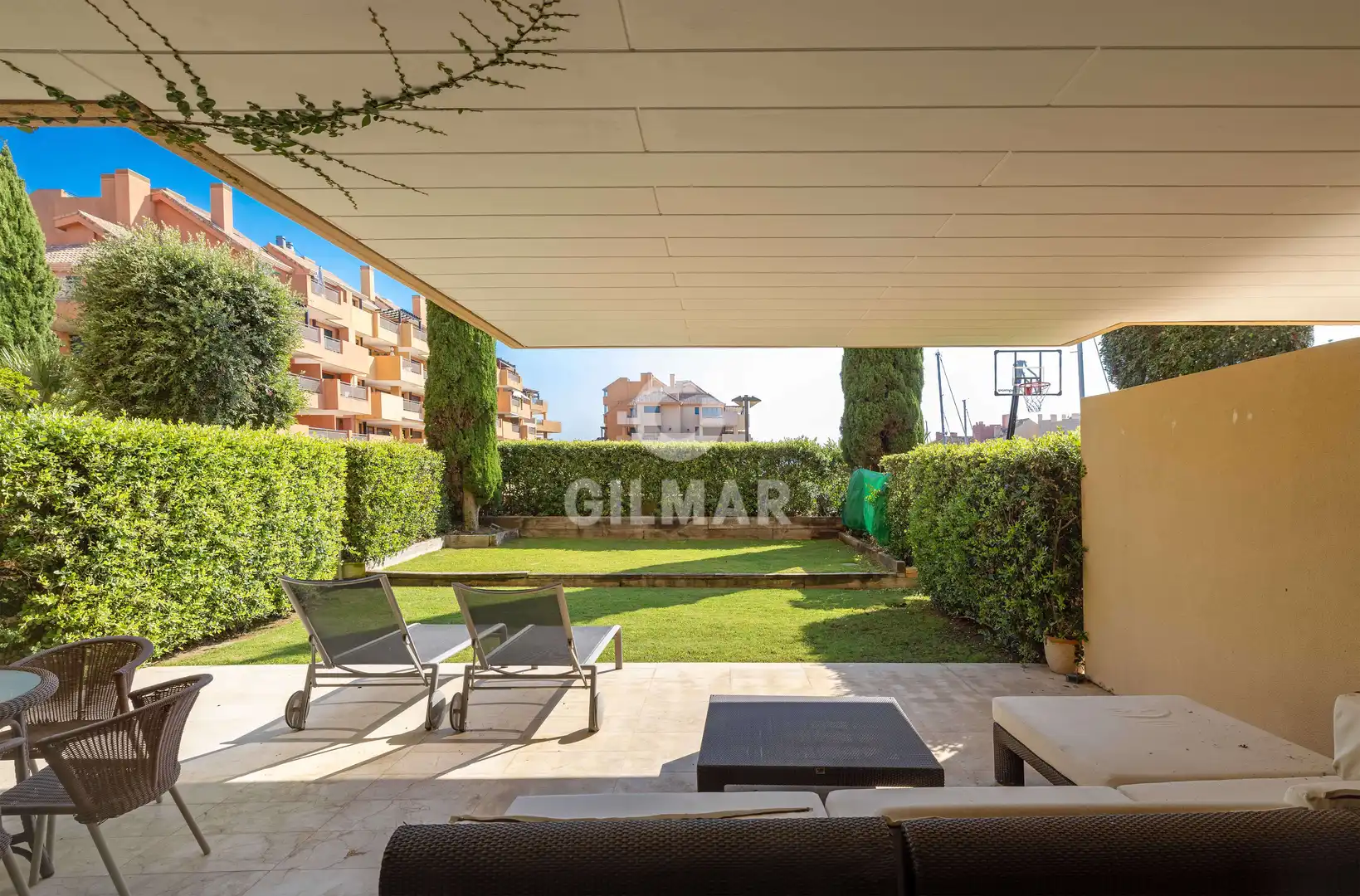 Terrassa de Apartament en venda en Sotogrande amb Calefacció, Jardí privat i Traster