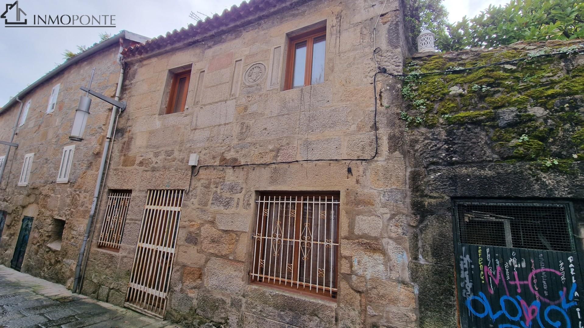 Vista exterior de Casa adosada en venda en Pontevedra Capital 
