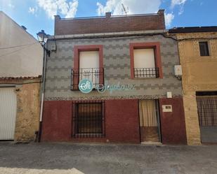 Exterior view of House or chalet for sale in Bernuy de Porreros  with Terrace
