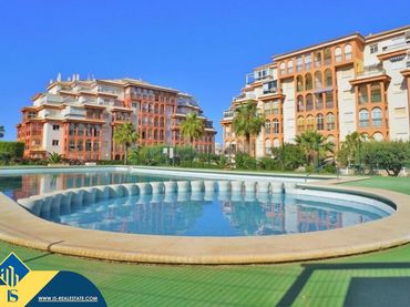 Apartamento con piscina en venta en Nueva Torrevieja - Aguas Nuevas