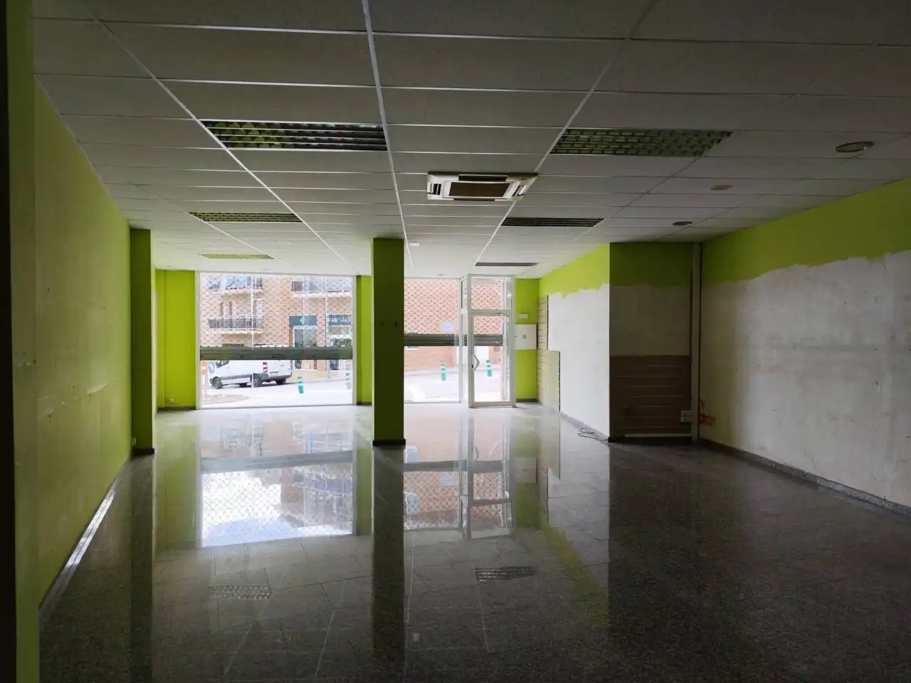 Business premises for sale in Avenida Gaudí, imagen 7