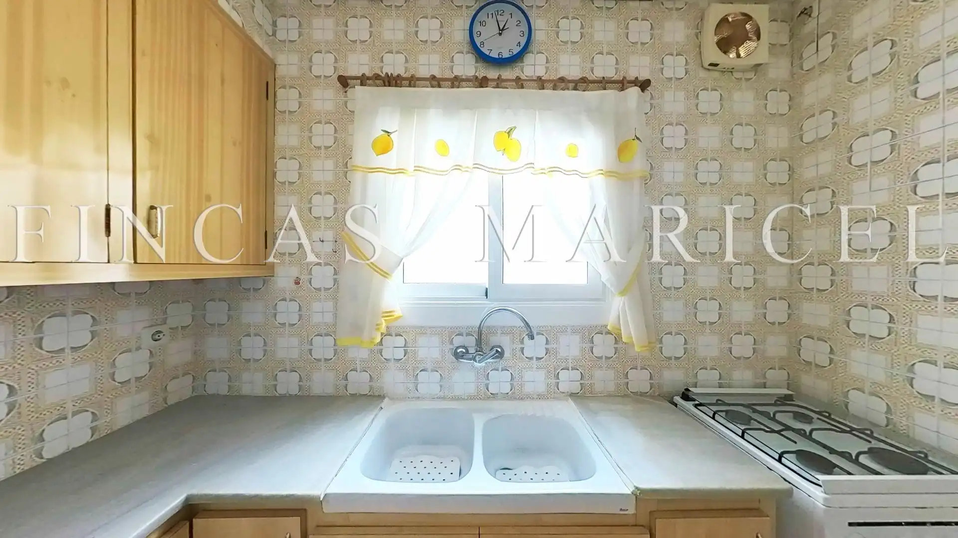 Kitchen of Attic for sale in Sitges  with Heating and Terrace