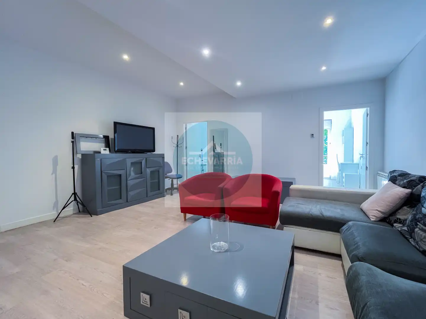 Living room of Flat for rent in Madrid  with Heating, Furnished and Oven