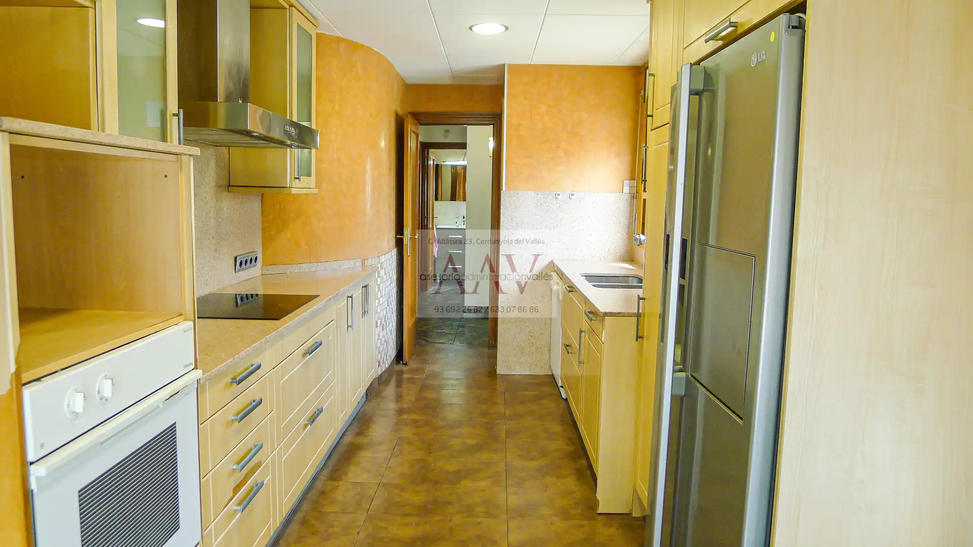 Cocina de Casa o chalet en venta en Cerdanyola del Vallès con Calefacción, Jardín privado y Terraza