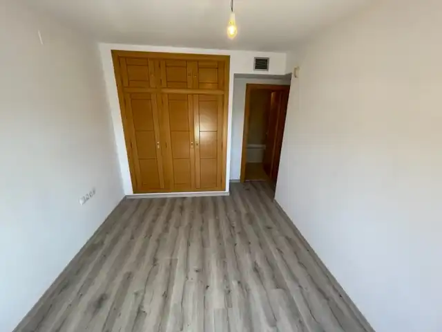 Dormitori de Àtic de lloguer en Sant Cugat del Vallès amb Calefacció, Parquet i Terrassa