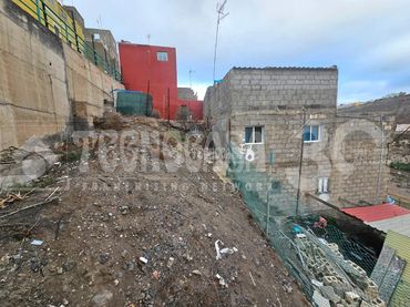 Terreny residencial en venda a C. Lugarejo