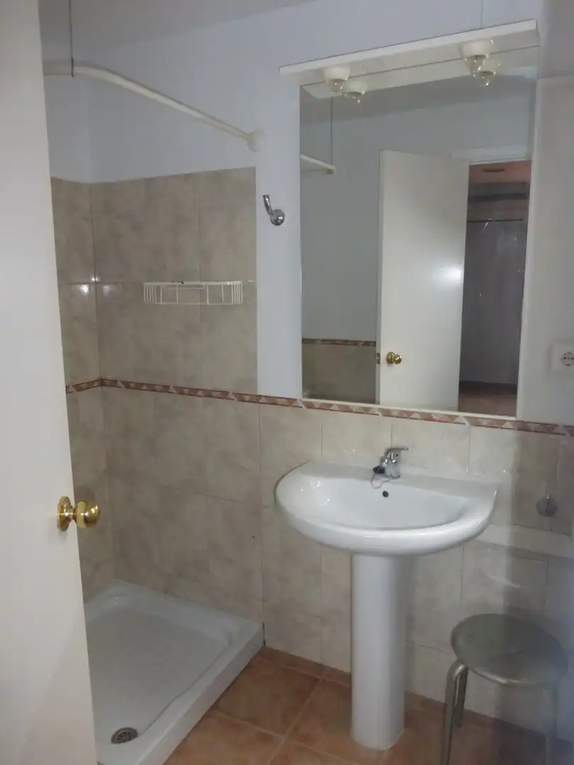 Bathroom of Buildings for sale in Reus