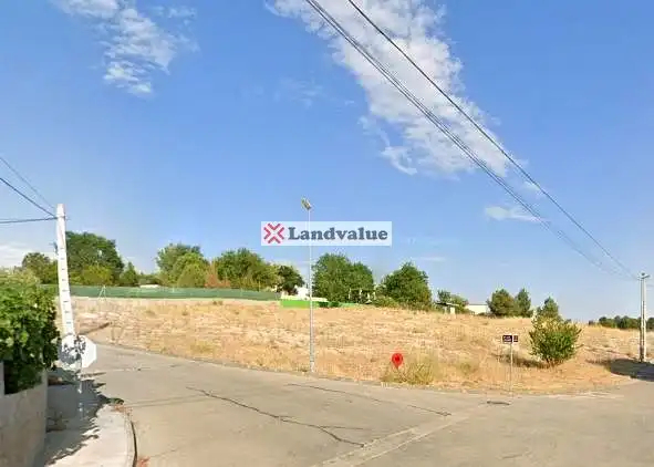 Terrenos y solares en venta en Avenida el Jardín de Miraltajo 52, imagen 2