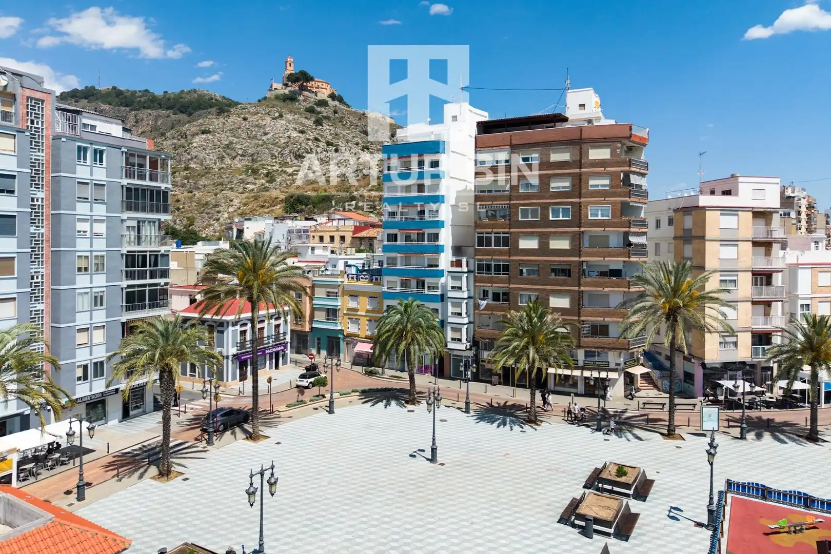Außenansicht von Wohnung zur Miete in Cullera mit Heizung, Terrasse und Balkon
