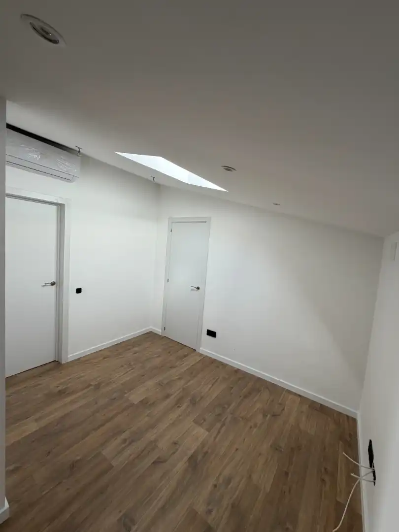 Ático en venta en Sant Feliu de Llobregat con Aire acondicionado, Calefacción y Parquet