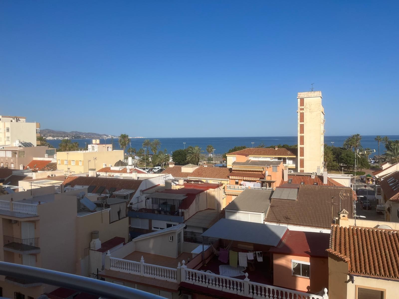 Exterior view of Flat for sale in Vélez-Málaga  with Air Conditioner, Terrace and Furnished