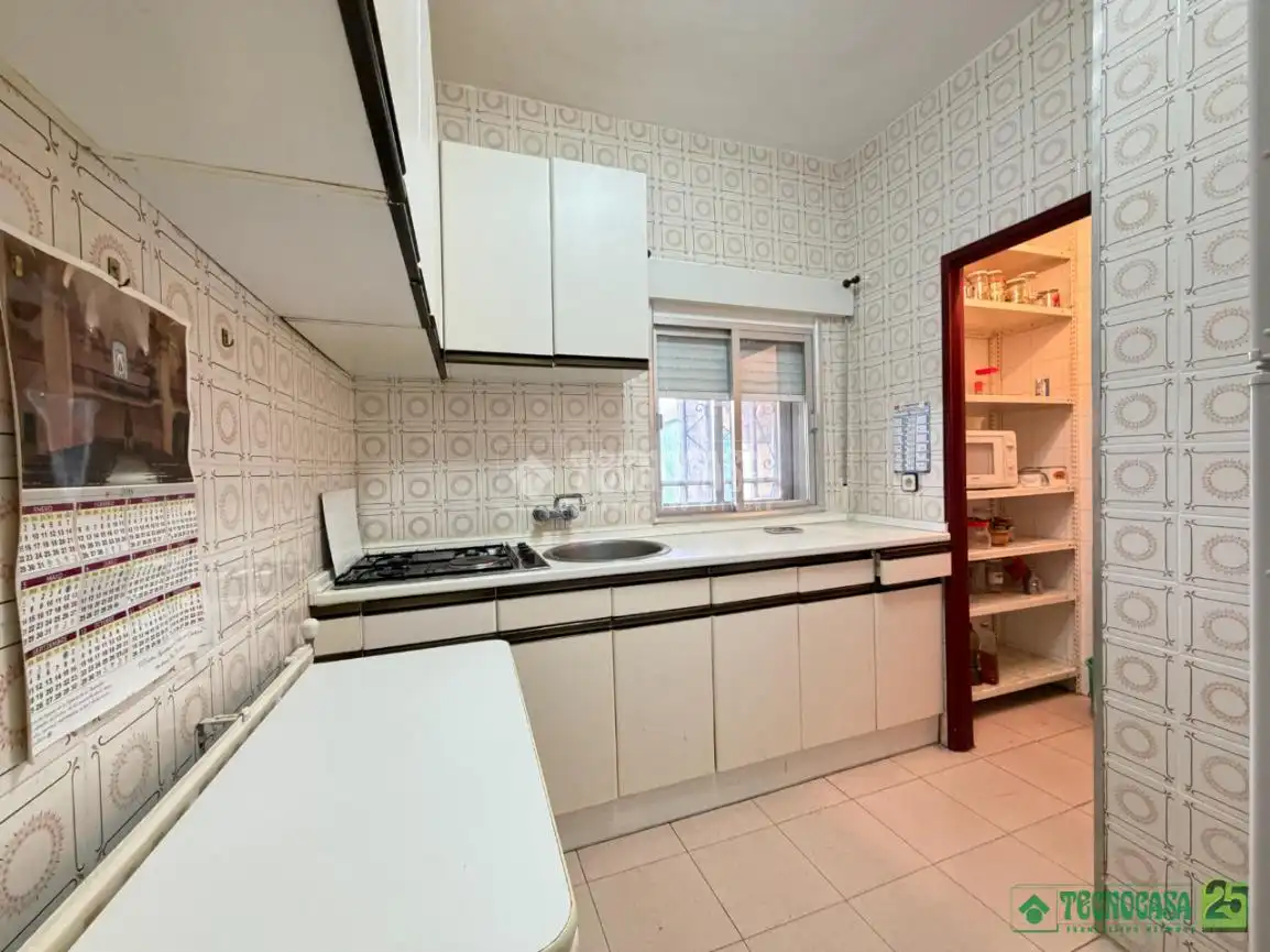 Cocina de Casa o chalet en venta en Villar de Cañas con Calefacción, Piscina y Amueblado