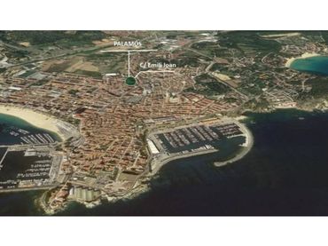 Terreno industrial en venta en Calle Joan Emili